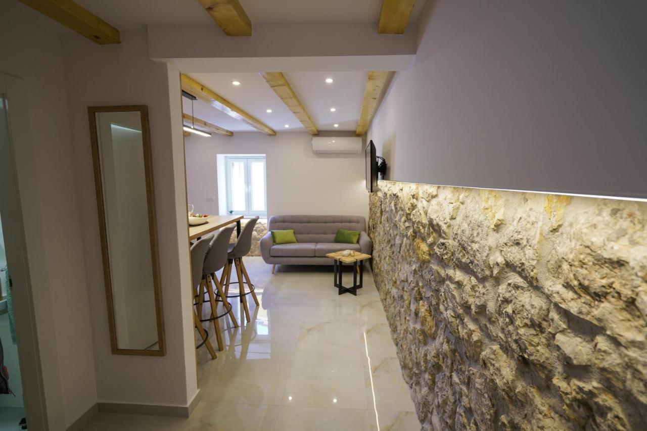 Apartment Ispod Ure Sinj Εξωτερικό φωτογραφία