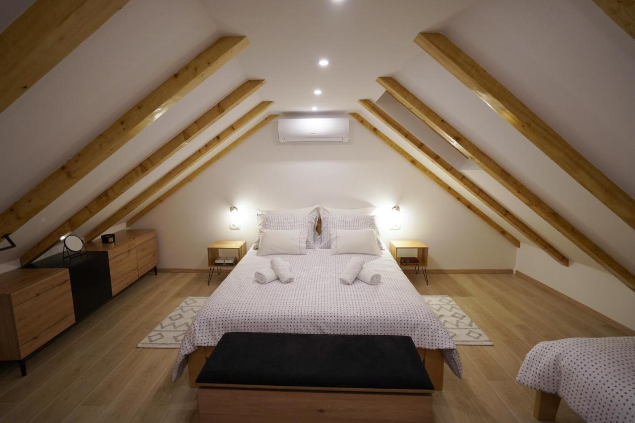 Apartment Ispod Ure Sinj Εξωτερικό φωτογραφία