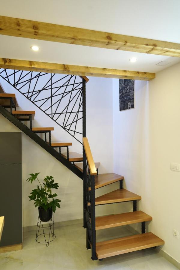 Apartment Ispod Ure Sinj Εξωτερικό φωτογραφία